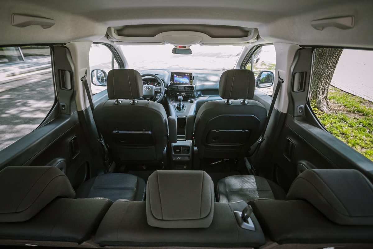 Toyota Proace City Verso interiér